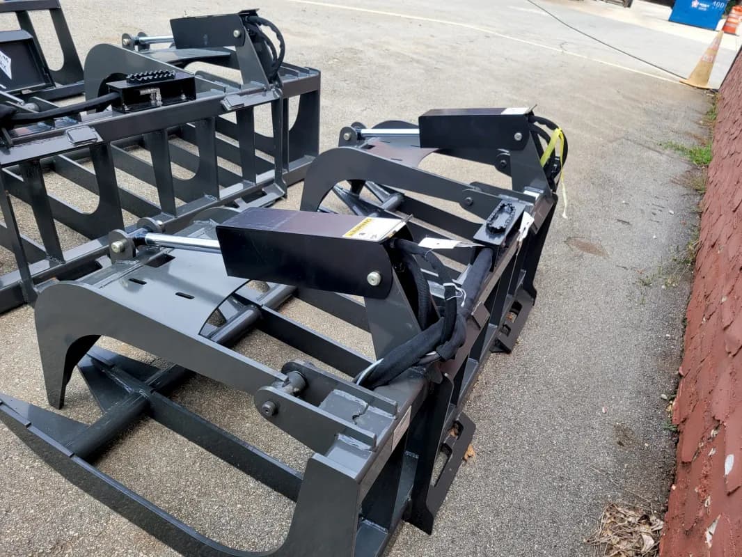 Root Grapple — photo 2 of 3