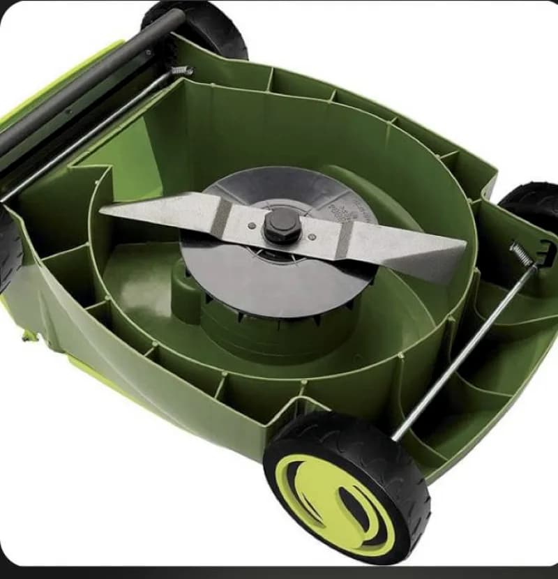 Lawn Mower Electric — photo 2 of 3