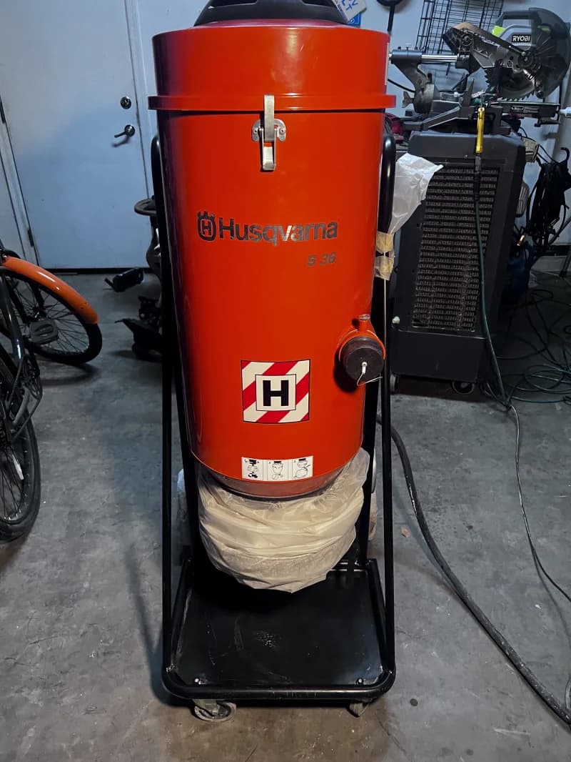 Tripple HEPA Filter Vacuum — photo 4 of 7