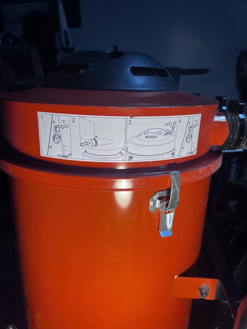 Tripple HEPA Filter Vacuum — photo 2 of 7