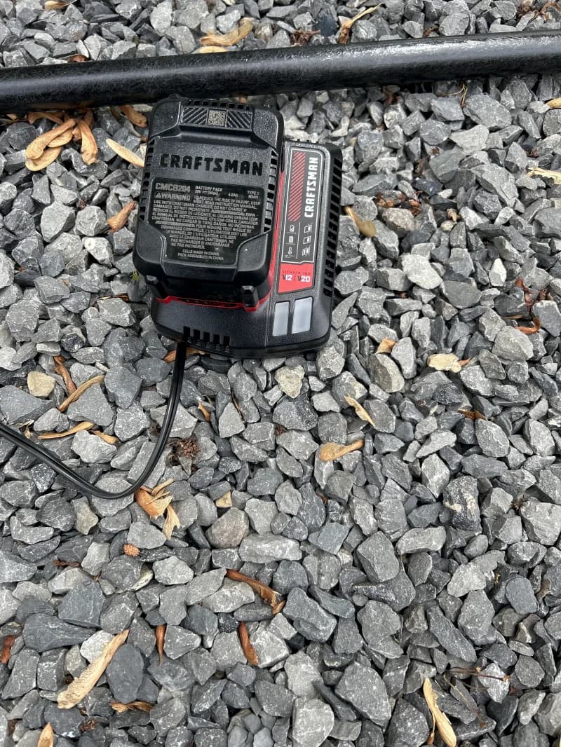 craftsman cordless pole saw — photo 4 of 5