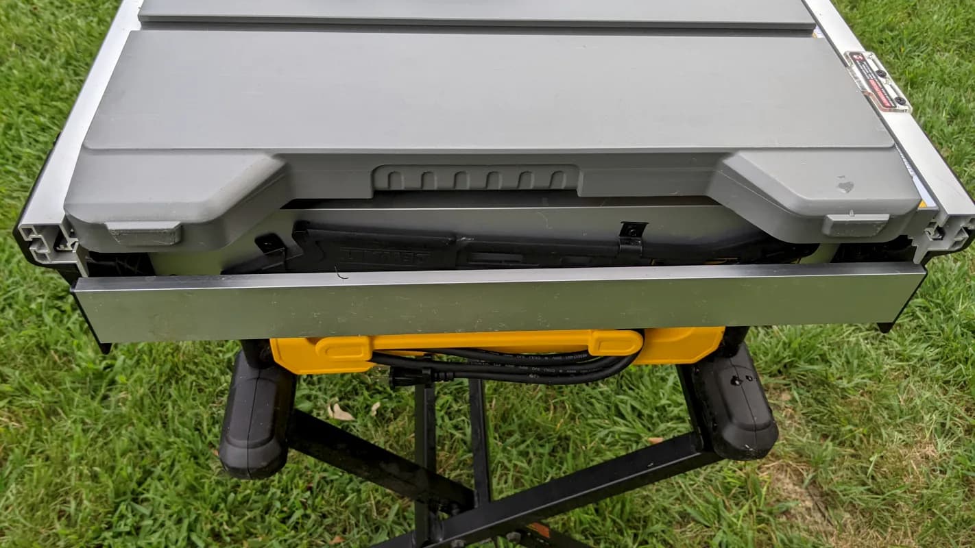 Table Saw with Stand — photo 5 of 8