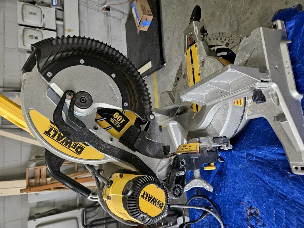 Miter saw
