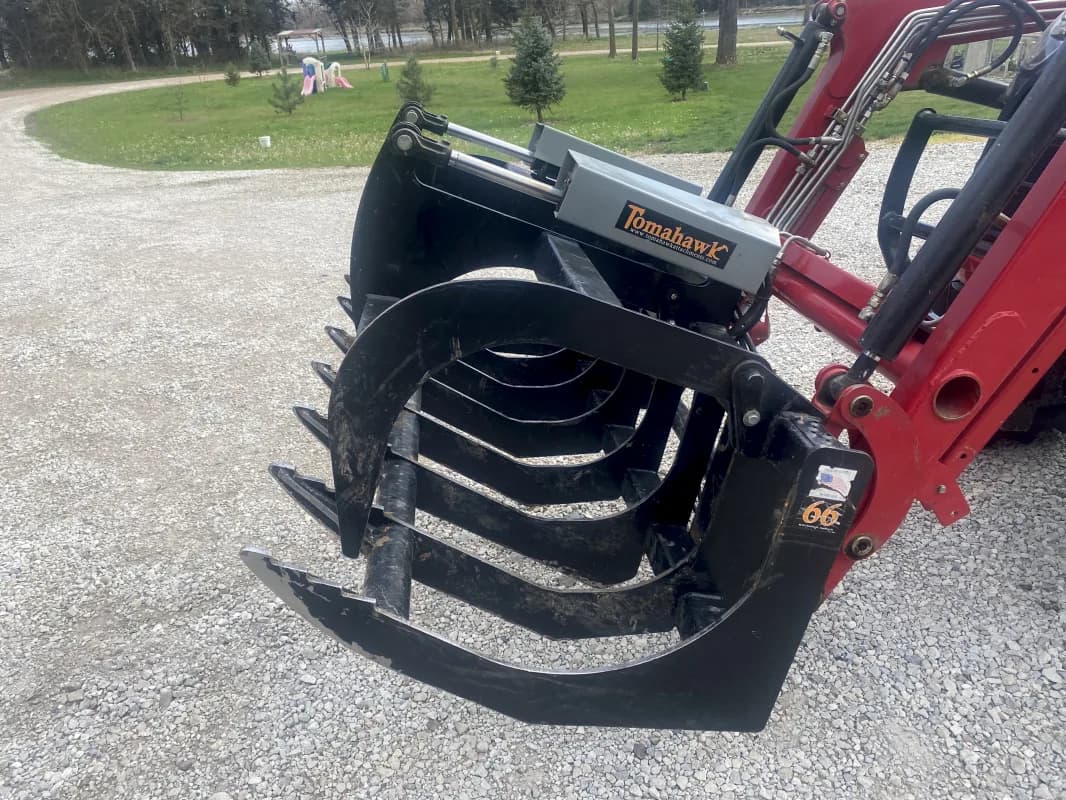 utility tractor 48hp — photo 4 of 4