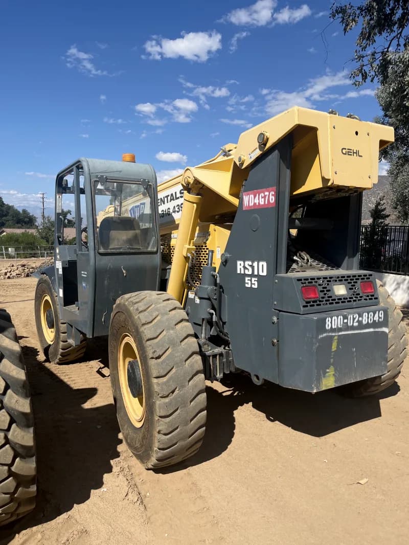 RS10-55 Reach Forklift — photo 2 of 4