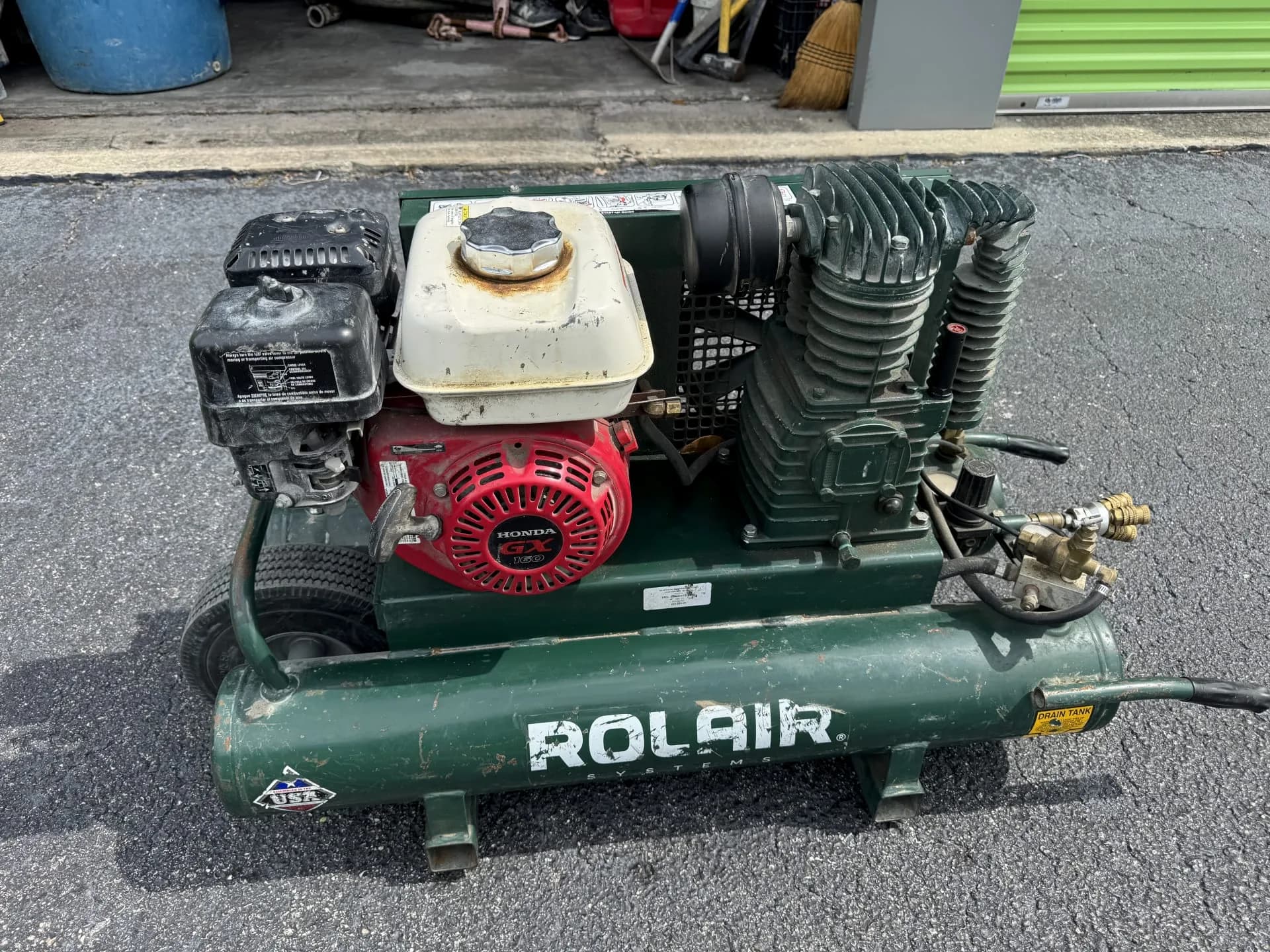 Rolair Portable 160cc Air Compressor