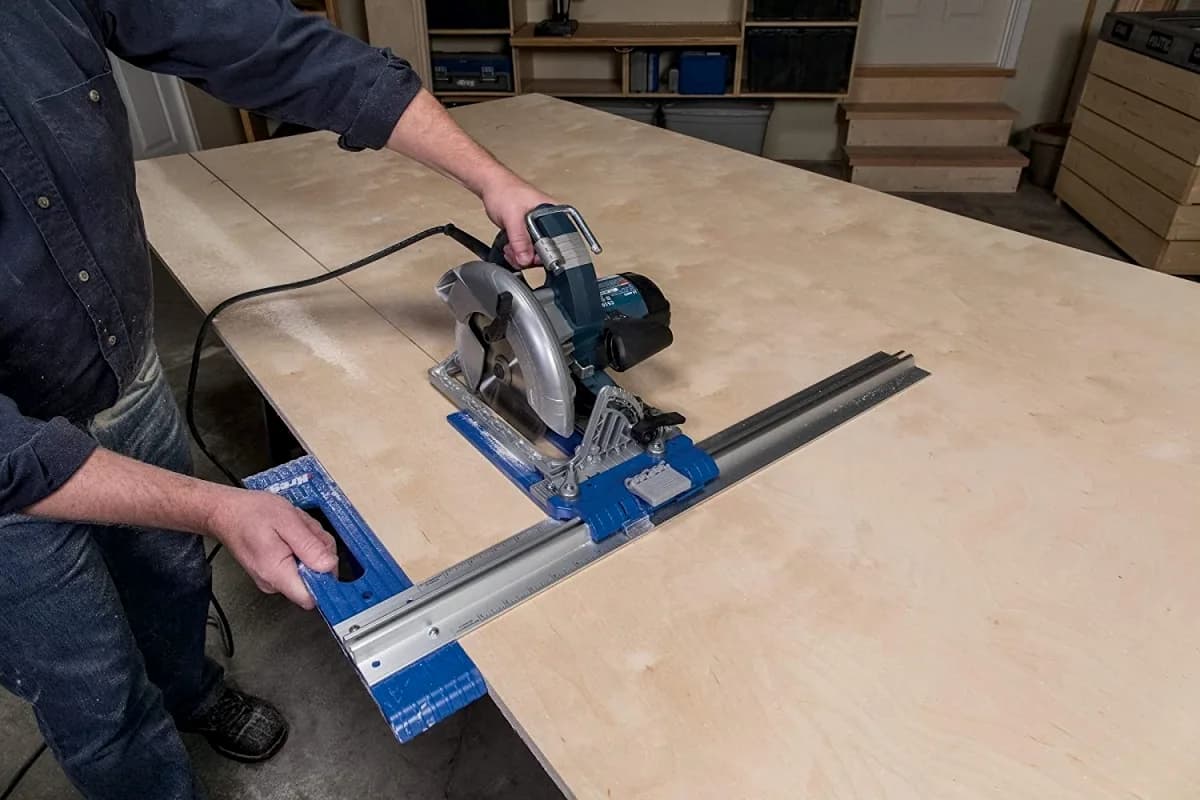 Hitachi Circular Saw (15 Amp 7-1/4 inch) — photo 6 of 7