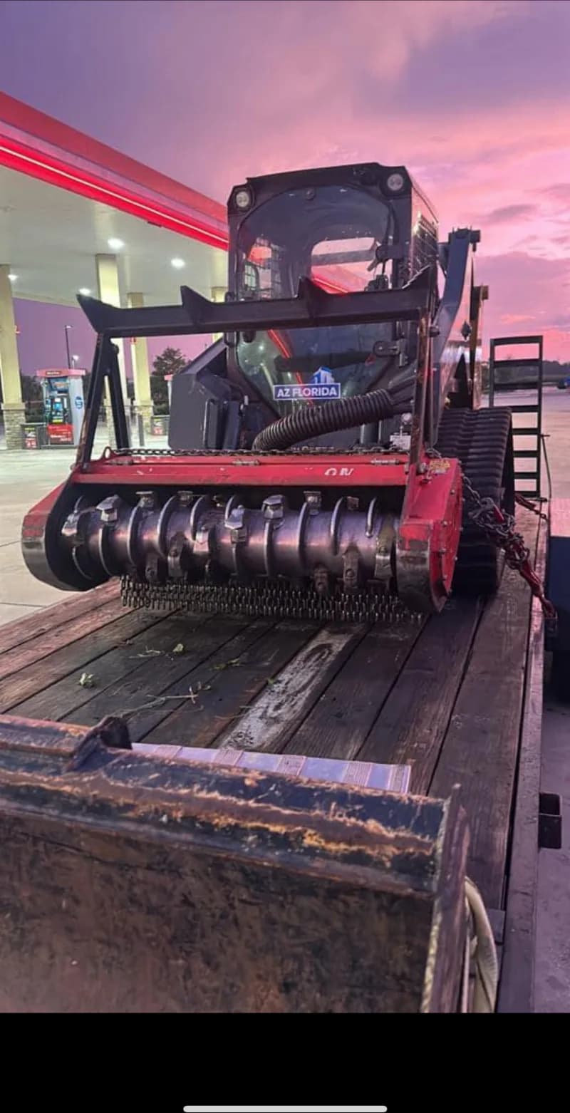 skid steer — photo 2 of 4