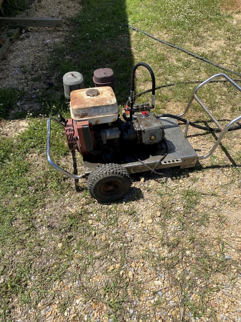 Honda 4000 pi’s pressure washer — photo 2 of 3