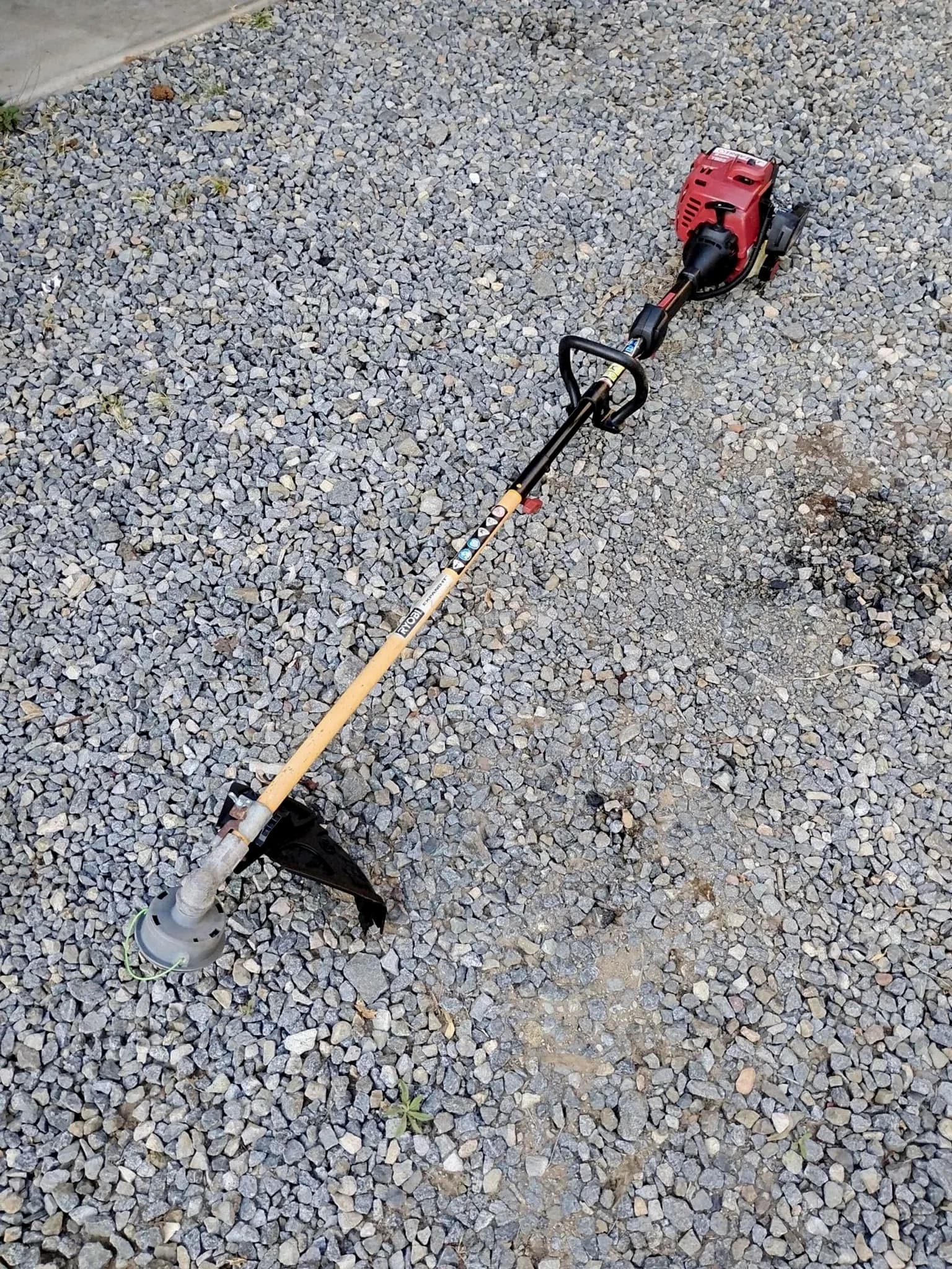 Troy Bilt Straight-Shaft Weed Eater