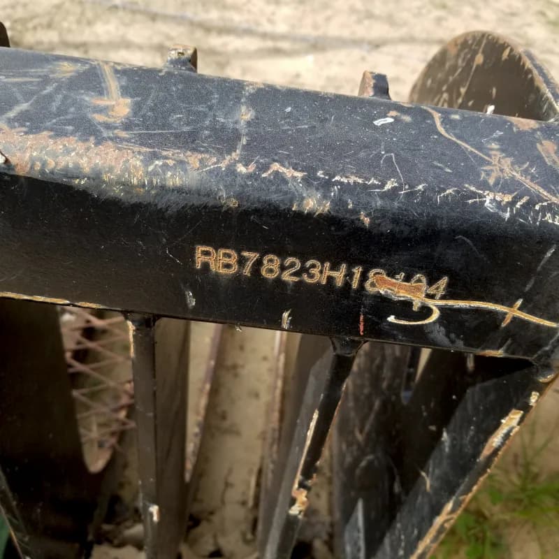 Rock bucket — photo 2 of 3