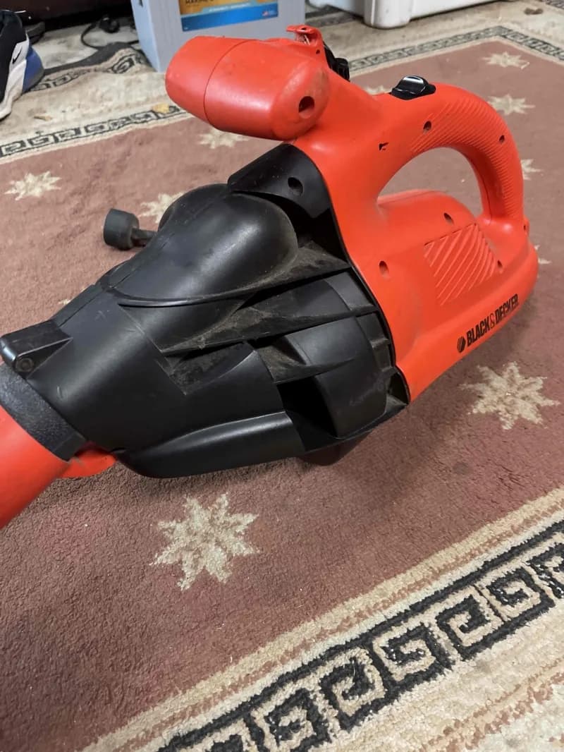 Leaf blower — photo 3 of 3