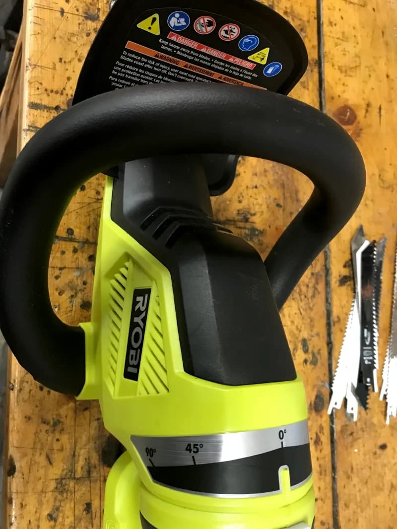 Cordless Hedge Trimmer — photo 3 of 3