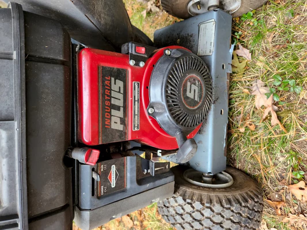 Craftsman 5hp Wood Chipper/Shredder — photo 3 of 3
