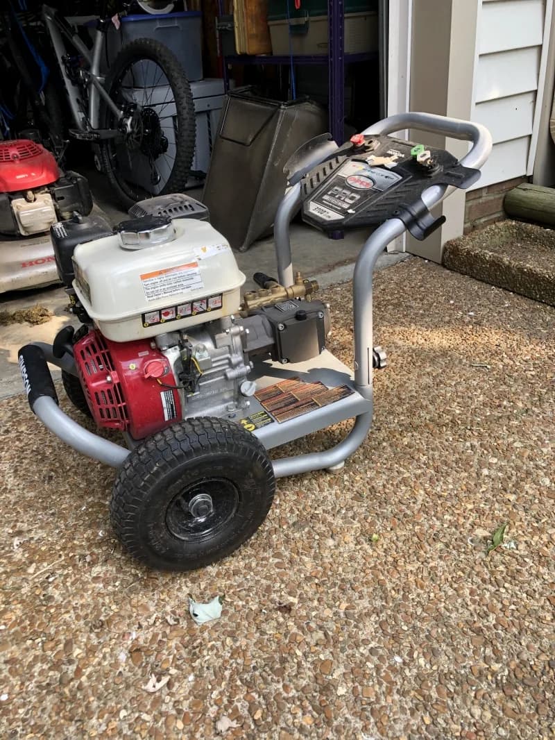 Simpson 3700 pressure washer — photo 2 of 3
