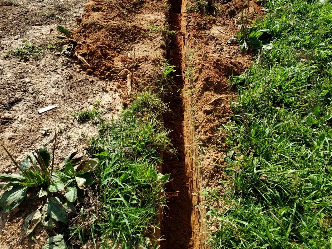 trencher skid steer attachment — photo 3 of 3
