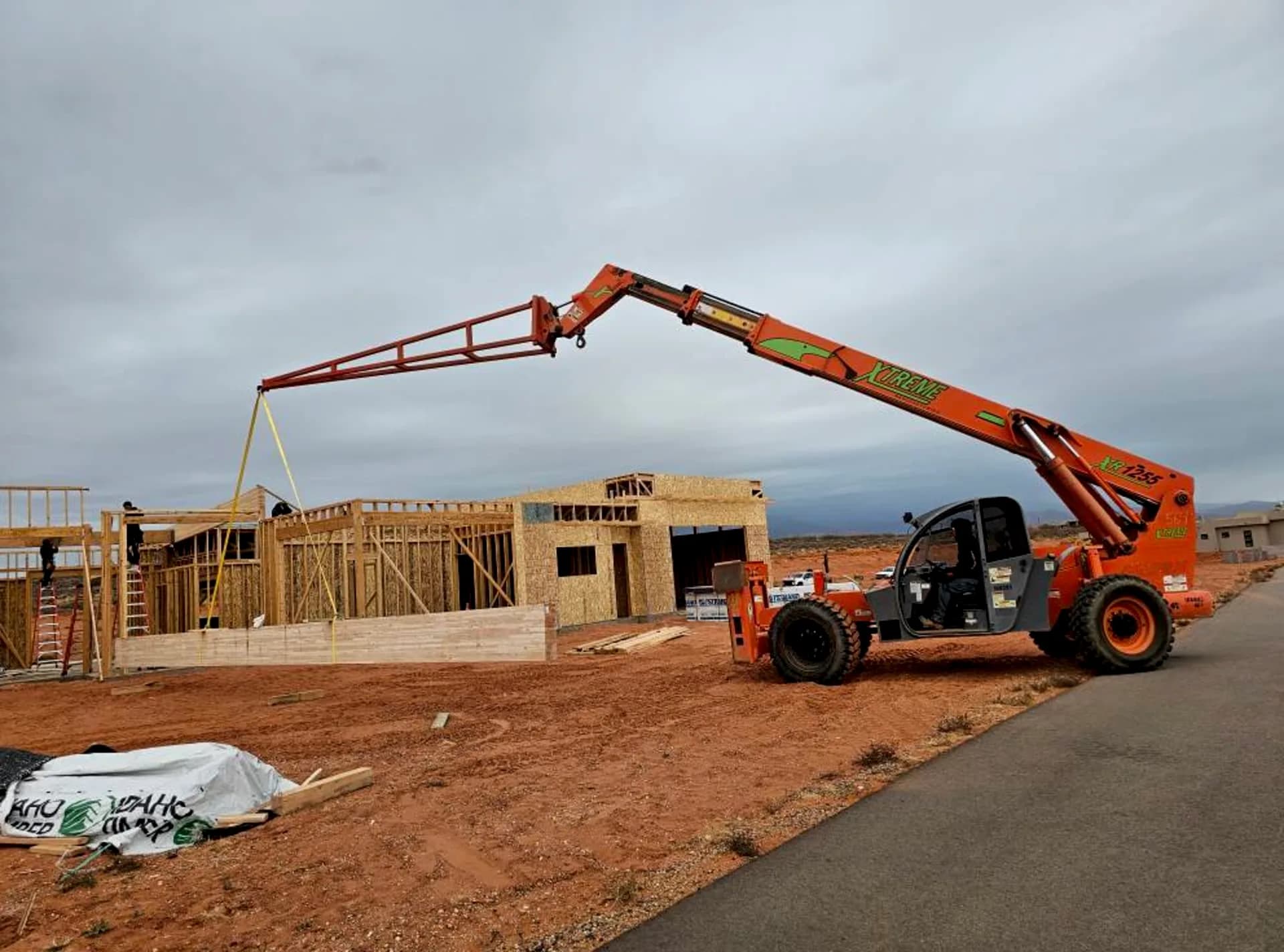 Xtreme XR1255 Telehandler
