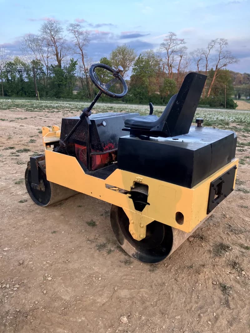 Roller-Vibratory