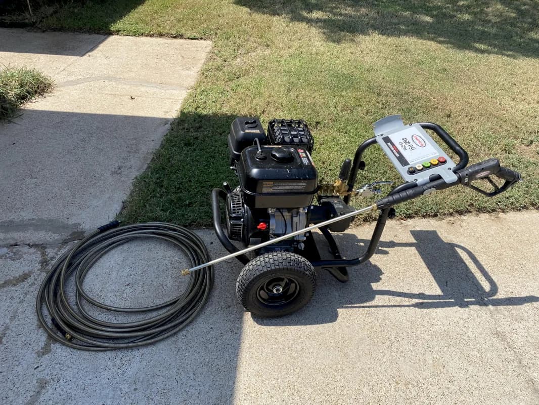 Simpson Pressure Washer 4GPM 4400psi — photo 4 of 5