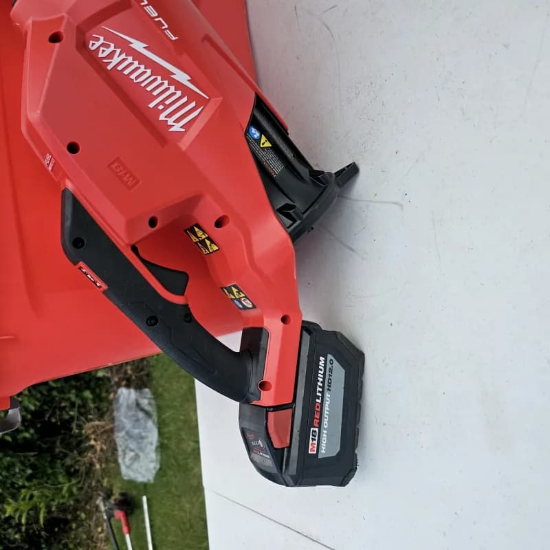 Cordless Handheld Blower and Battery