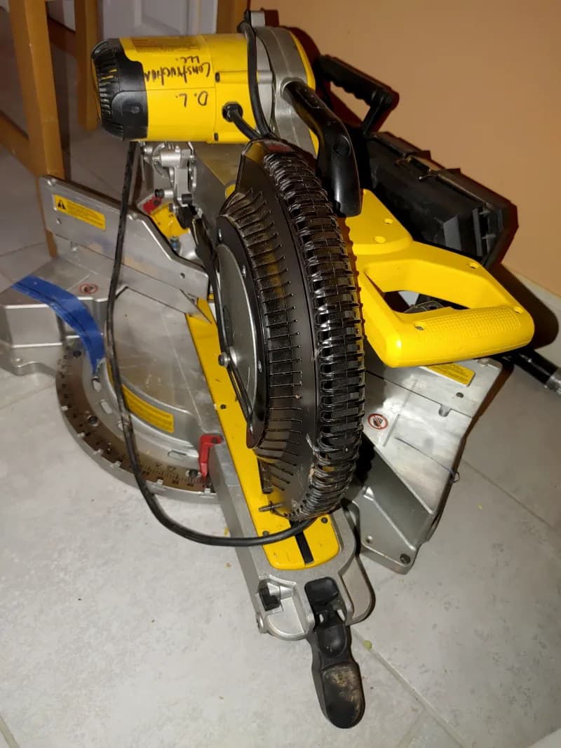table saw — photo 2 of 3