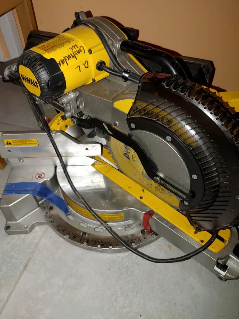 table saw — photo 3 of 3
