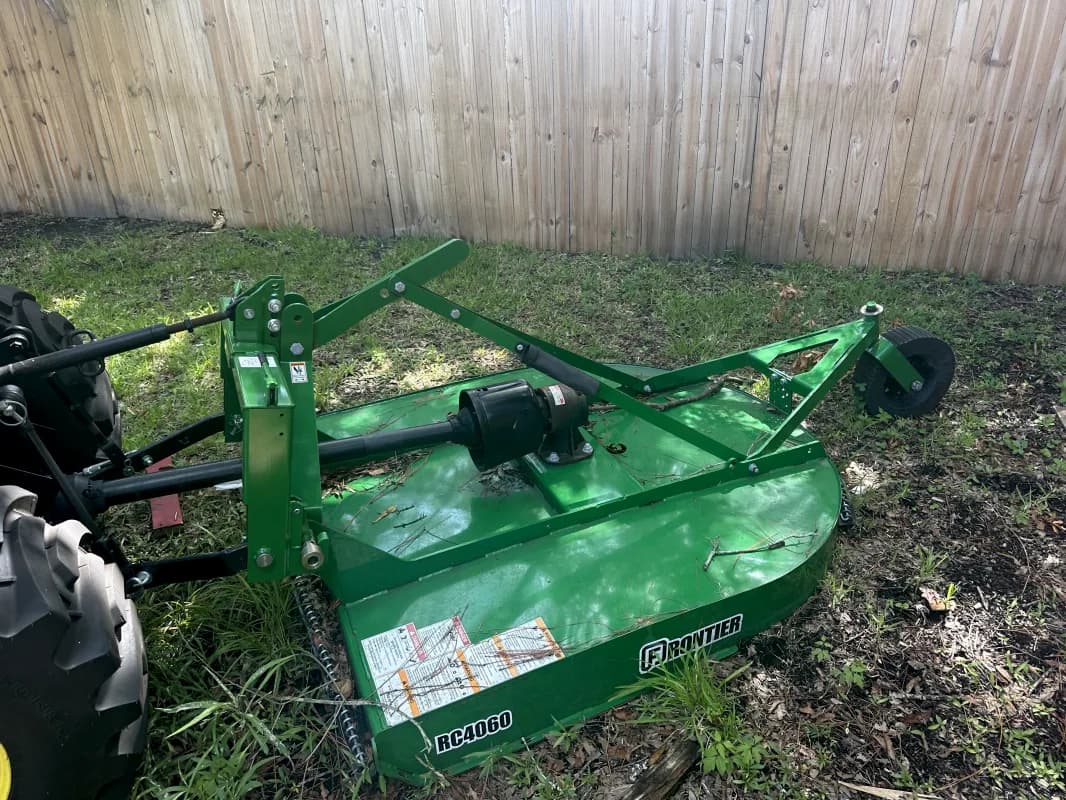 Loader — photo 2 of 4