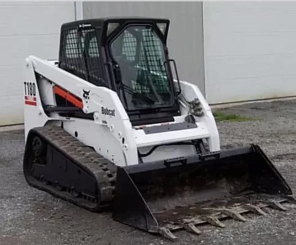 skidsteer — photo 3 of 3