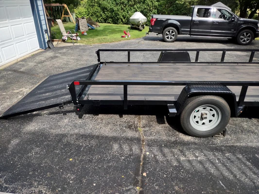 Single Axle Tube Top Utility Trailer — photo 2 of 6