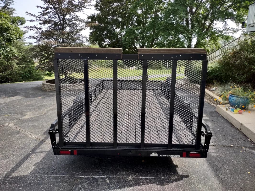 Single Axle Tube Top Utility Trailer — photo 5 of 6