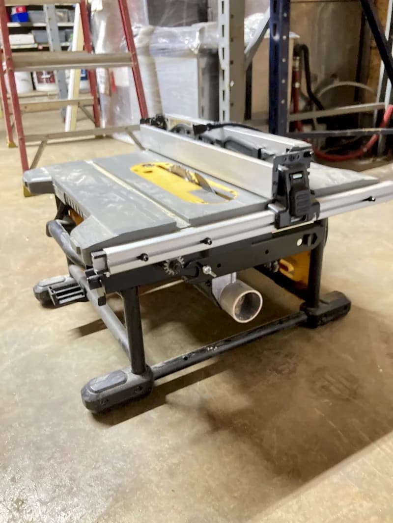 Table saw — photo 3 of 3