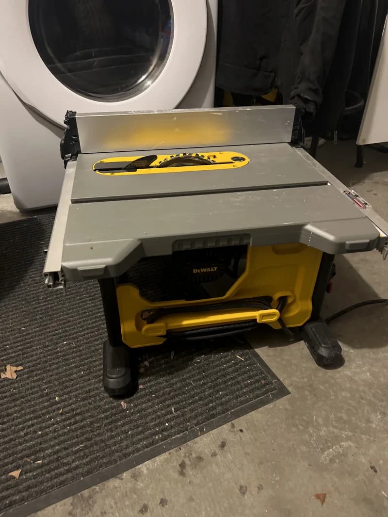 table saw — photo 3 of 3