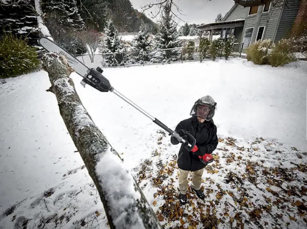 Tree Cutting 10 inch Saw (M18 Milwaukee Pole Saw)