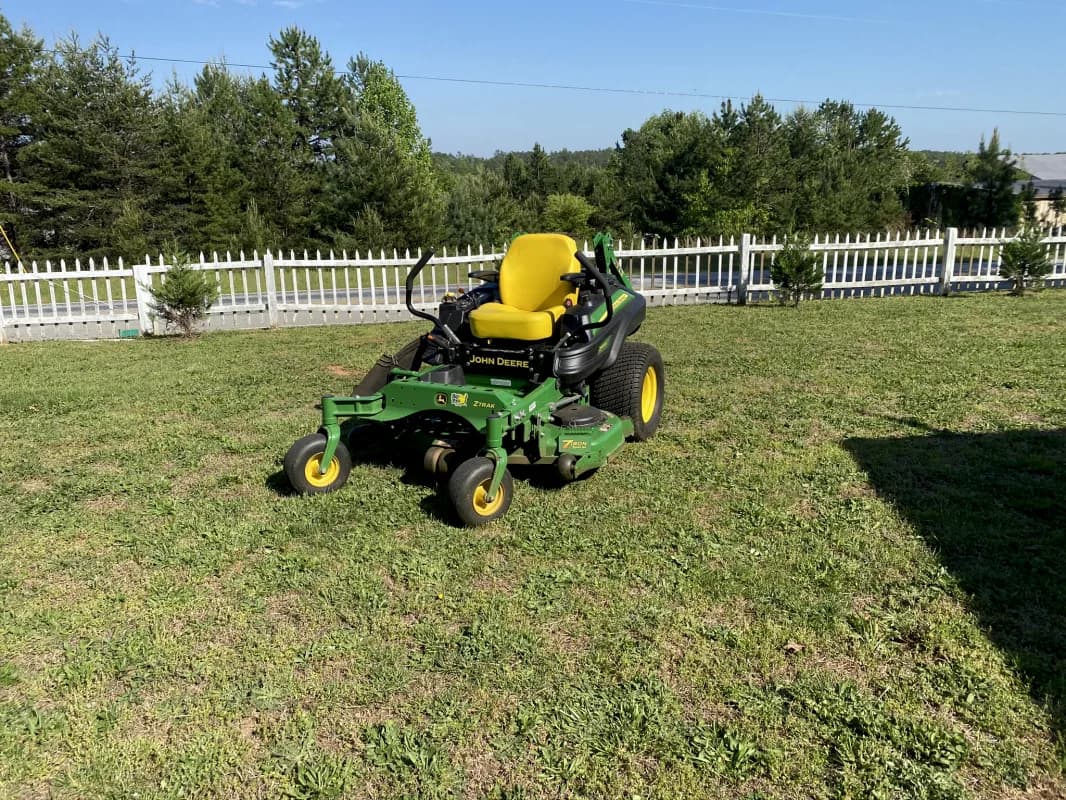 Zero turn mower