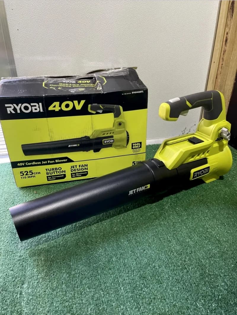 RYOBI 110 MPH 525 CFM